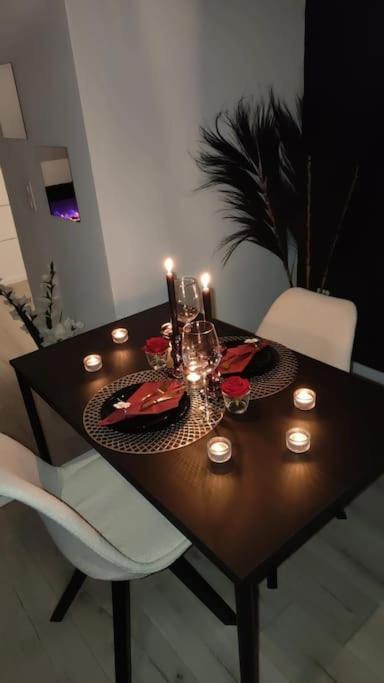 Logement Romantique Et Cosy Charleroi Esterno foto
